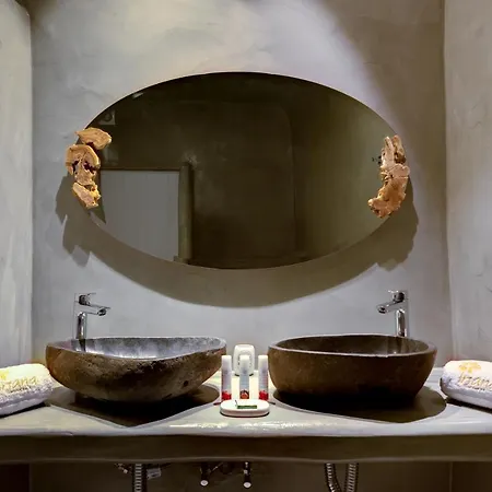Iriana Suites * Fira (Santorini)