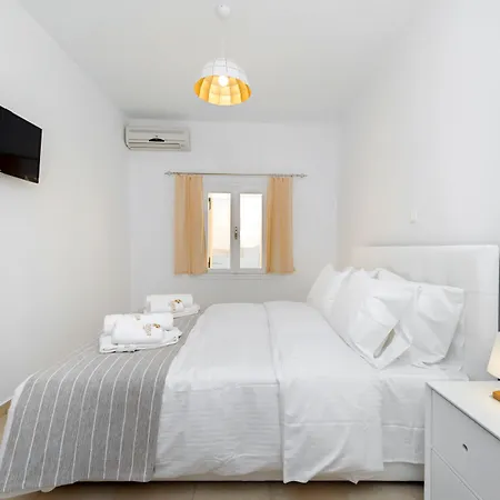 Apartment Iriana Suites