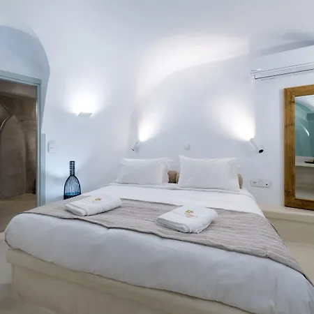 Iriana Suites * Fira (Santorini)
