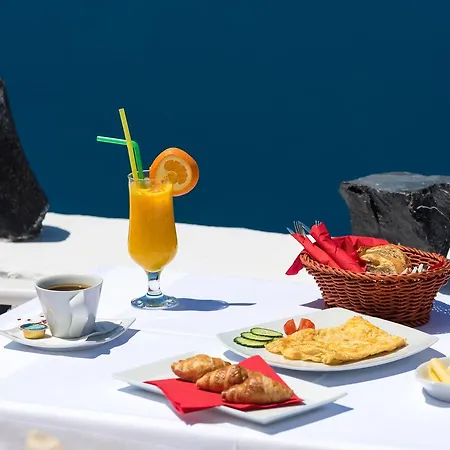 Iriana Suites