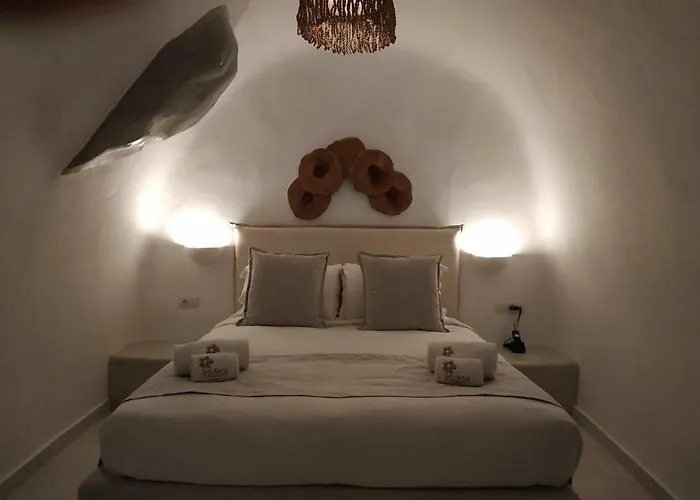 Iriana * Fira (Santorini)