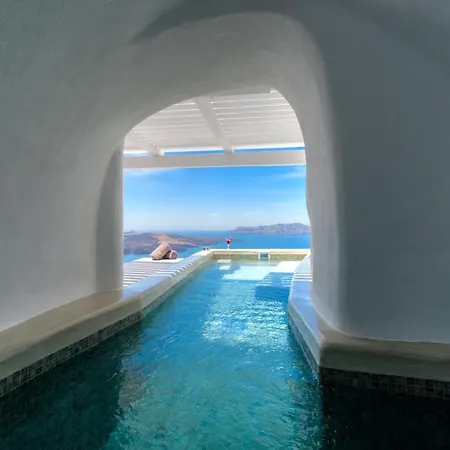 Iriana Suites