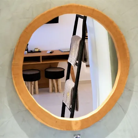 Iriana Suites * Fira (Santorini)