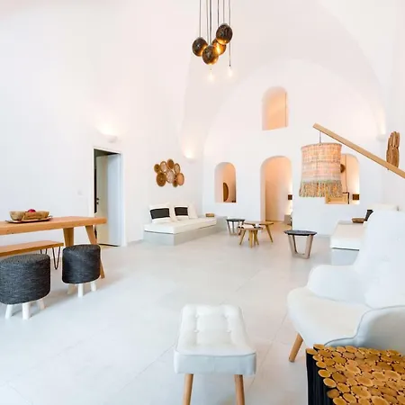 Iriana * Fira (Santorini)