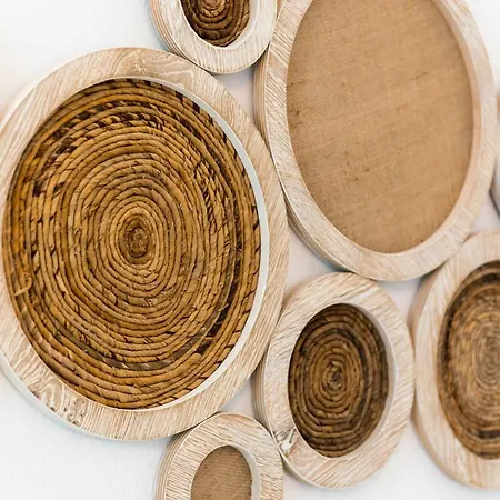 Iriana Suites Apartment