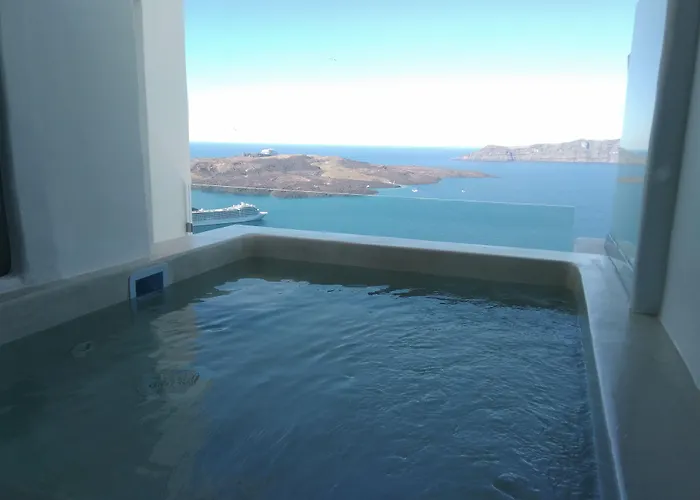 Iriana * Fira (Santorini)