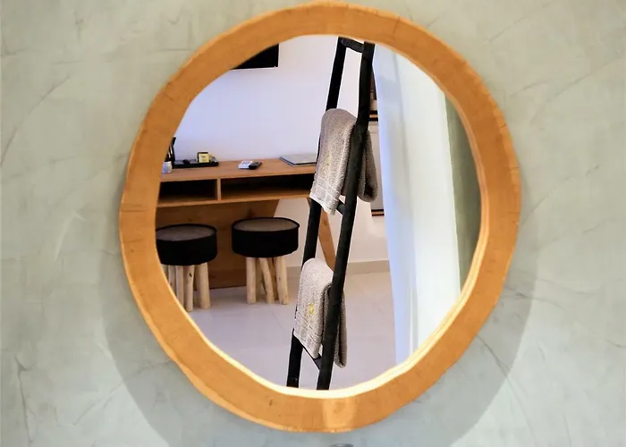 Iriana * Fira (Santorini)